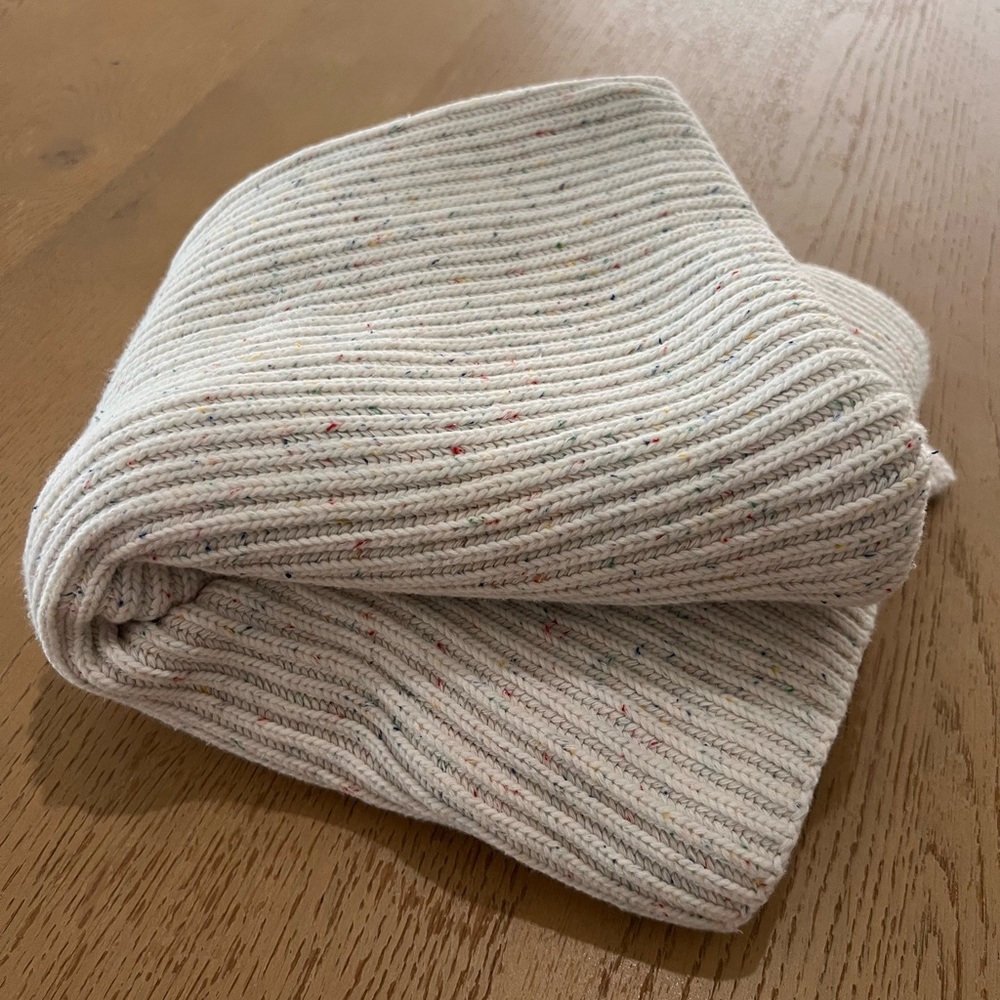 Bundl Australia ribbed sprinkle knit baby blanket *flawed*